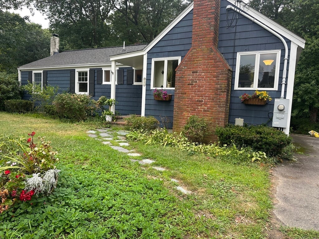 495 Thicket St, Weymouth, MA Photo #2