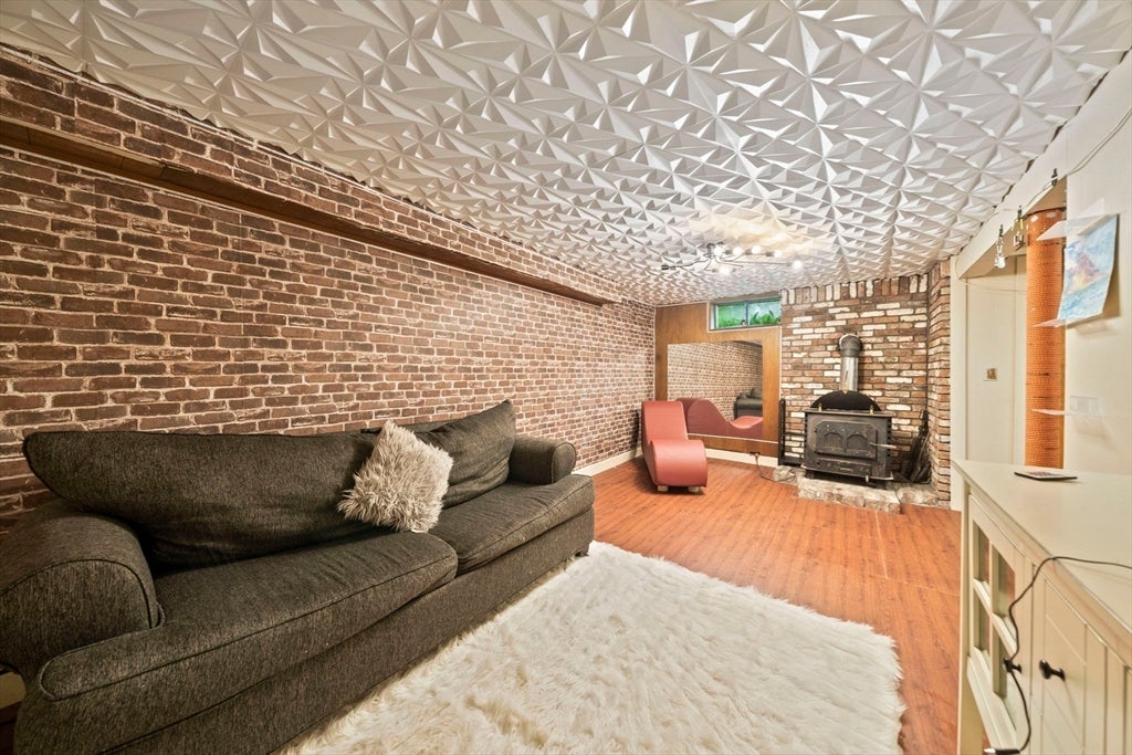 495 Thicket St, Weymouth, MA, 495 Thicket St, Weymouth, MA Photo #22