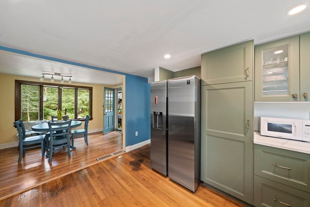 495 Thicket St, Weymouth, MA Photo #7