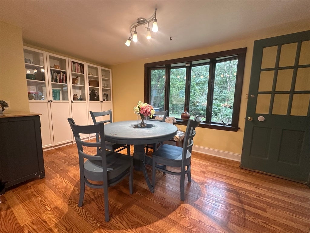495 Thicket St, Weymouth, MA Photo #10
