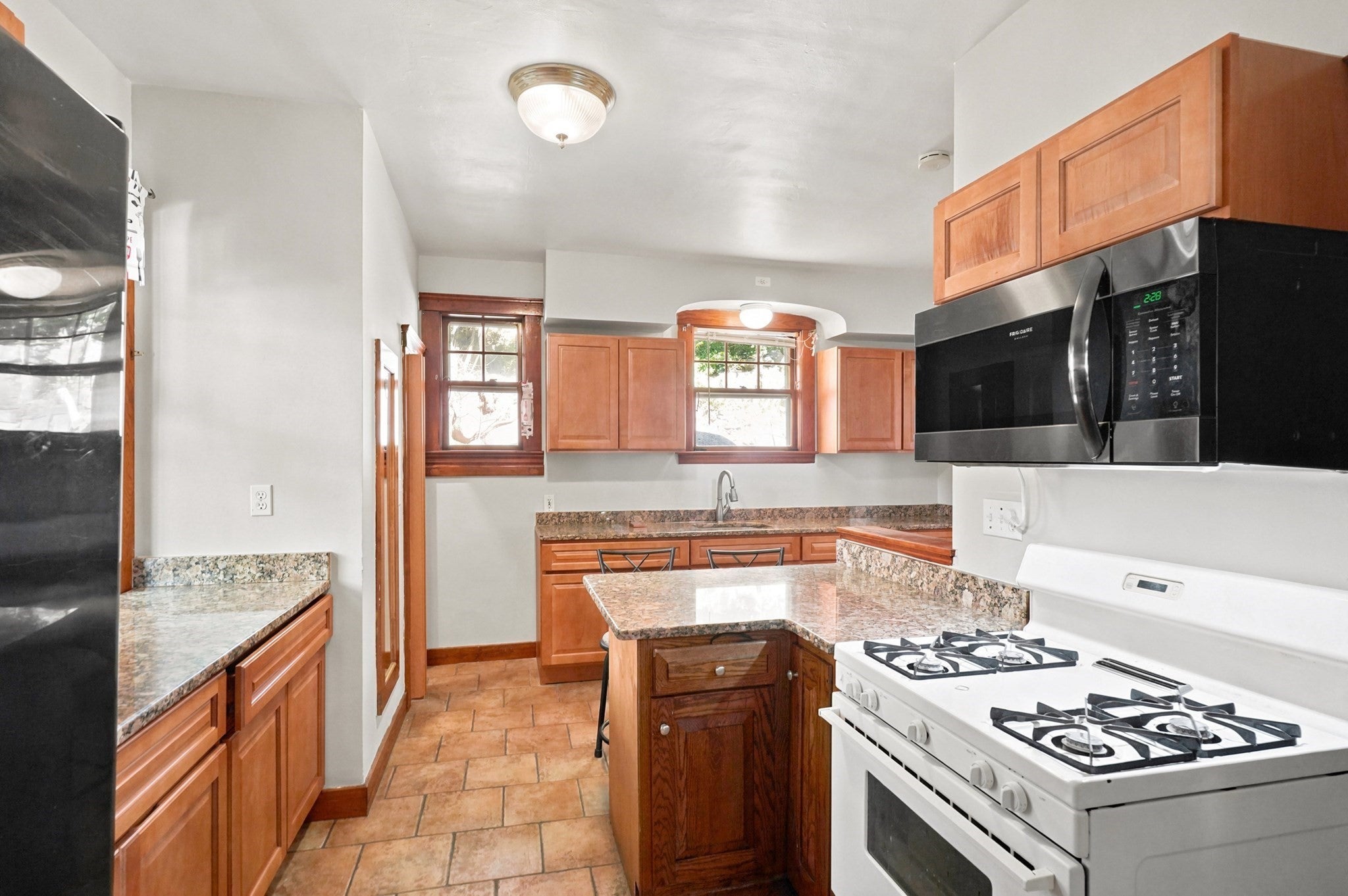 9 Glenway Ave, Peabody, MA, 9 Glenway Ave, Peabody, MA Photo #9