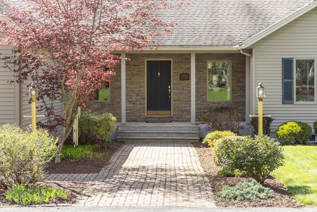 118 Willis Rd