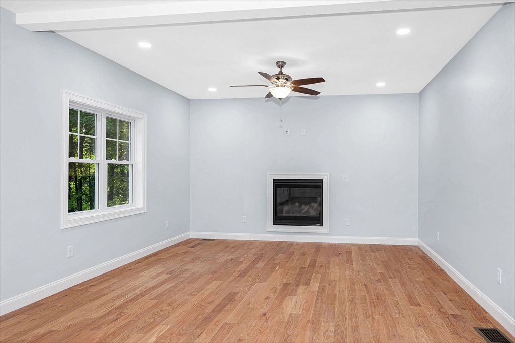15 Norris Rd