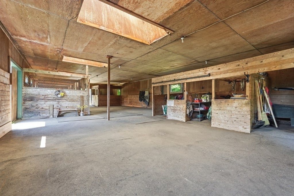295 Old Post Rd, Worthington, MA Photo #31
