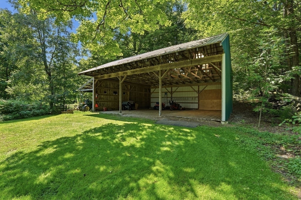 295 Old Post Rd, Worthington, MA Photo #38