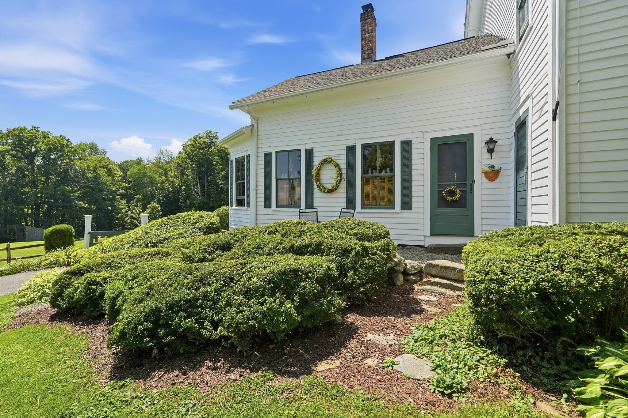 295 Old Post Rd, Worthington, MA Photo #4