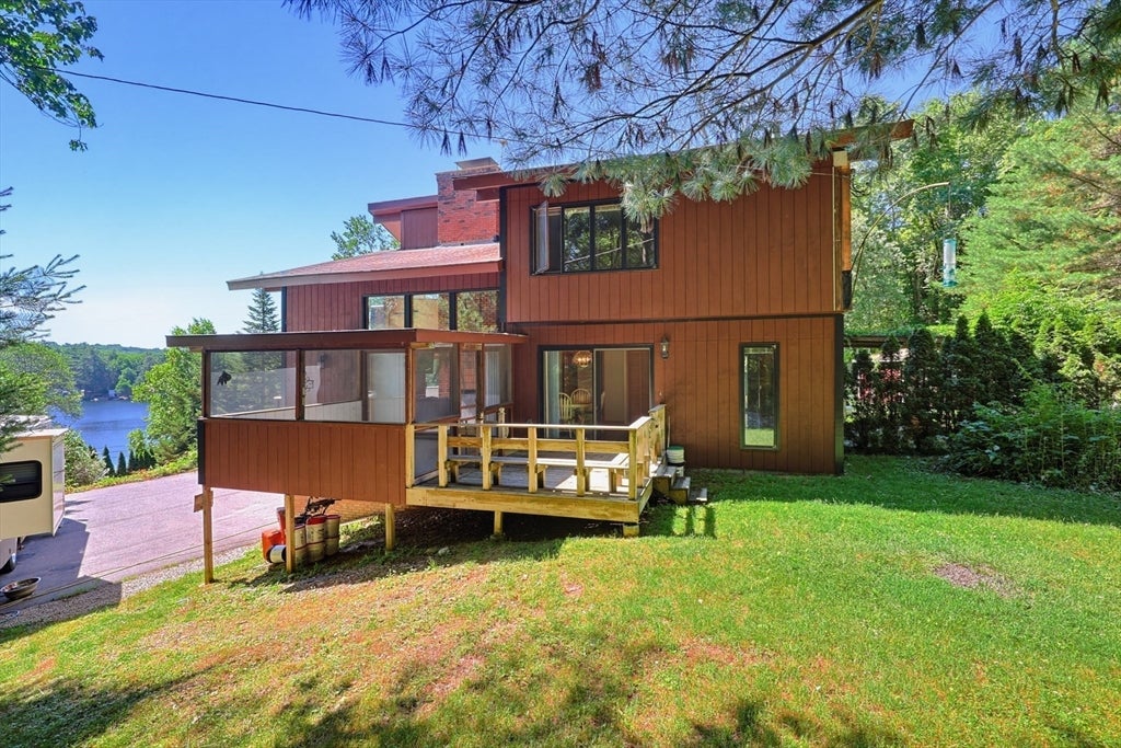 42 Jolicoeur Ave