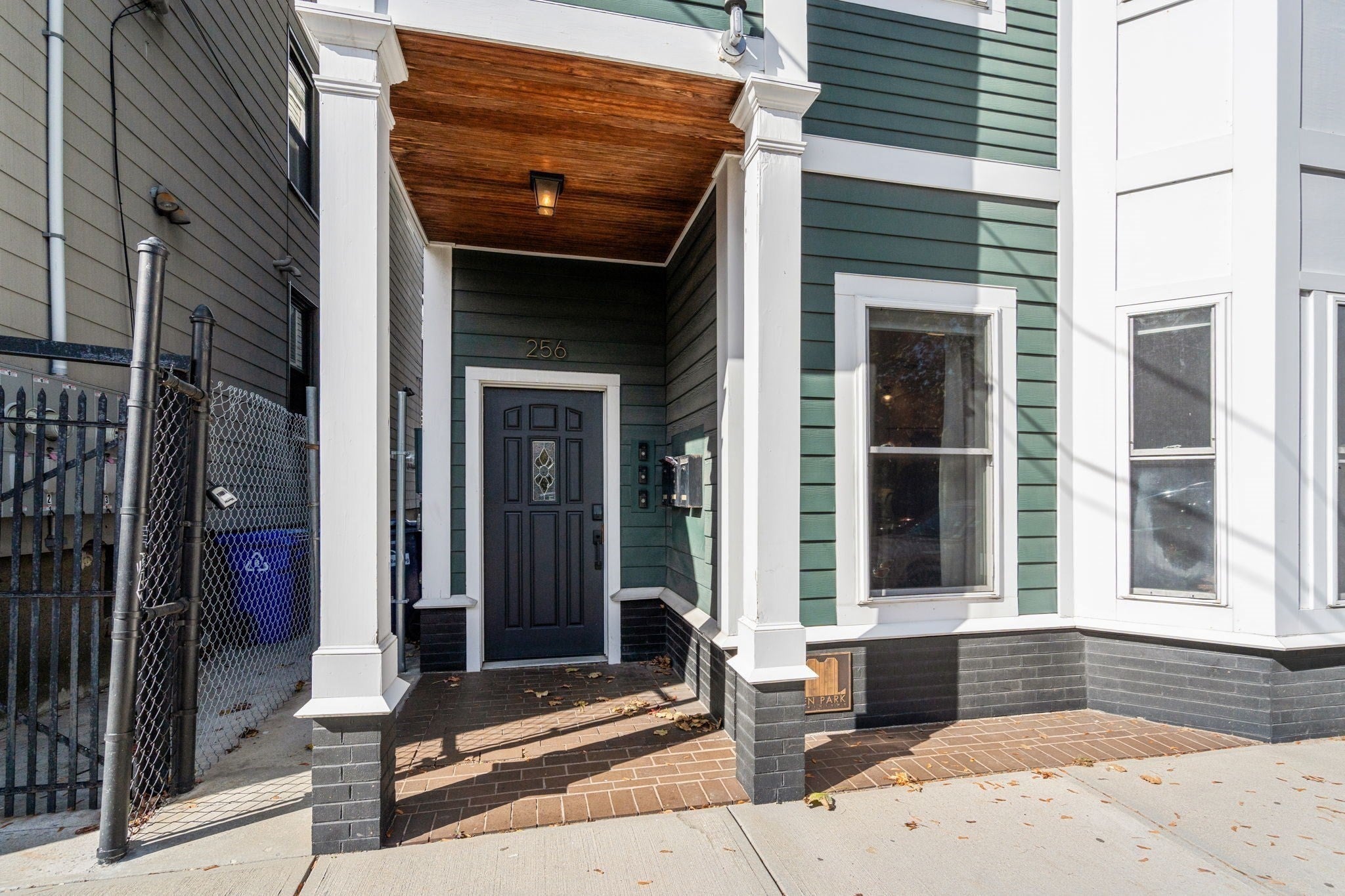 256 Bremen St #1, Boston, MA Photo #11