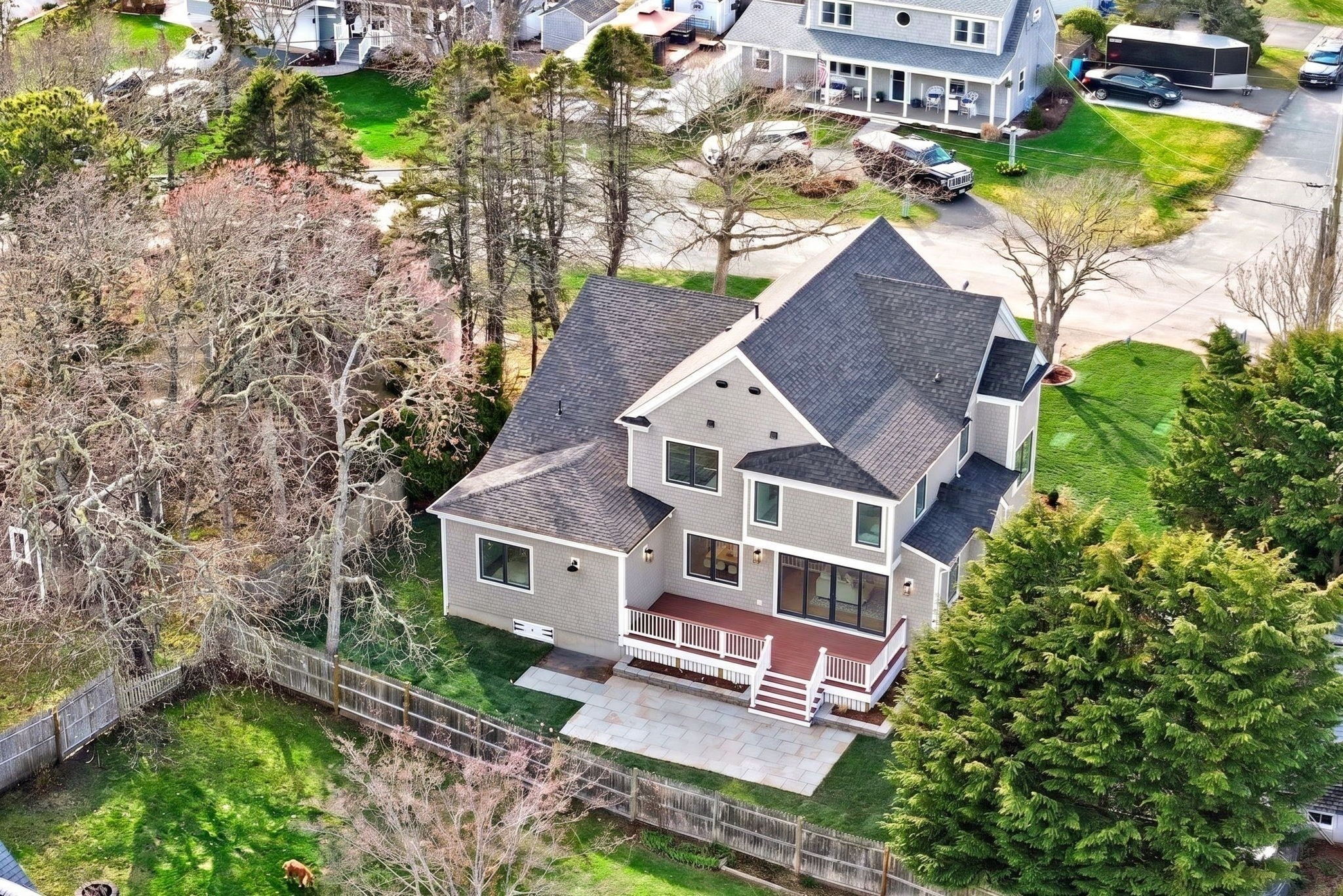 88 Pine Cone Dr