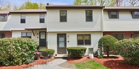 935 Methuen St 13 Dracut MA 01826