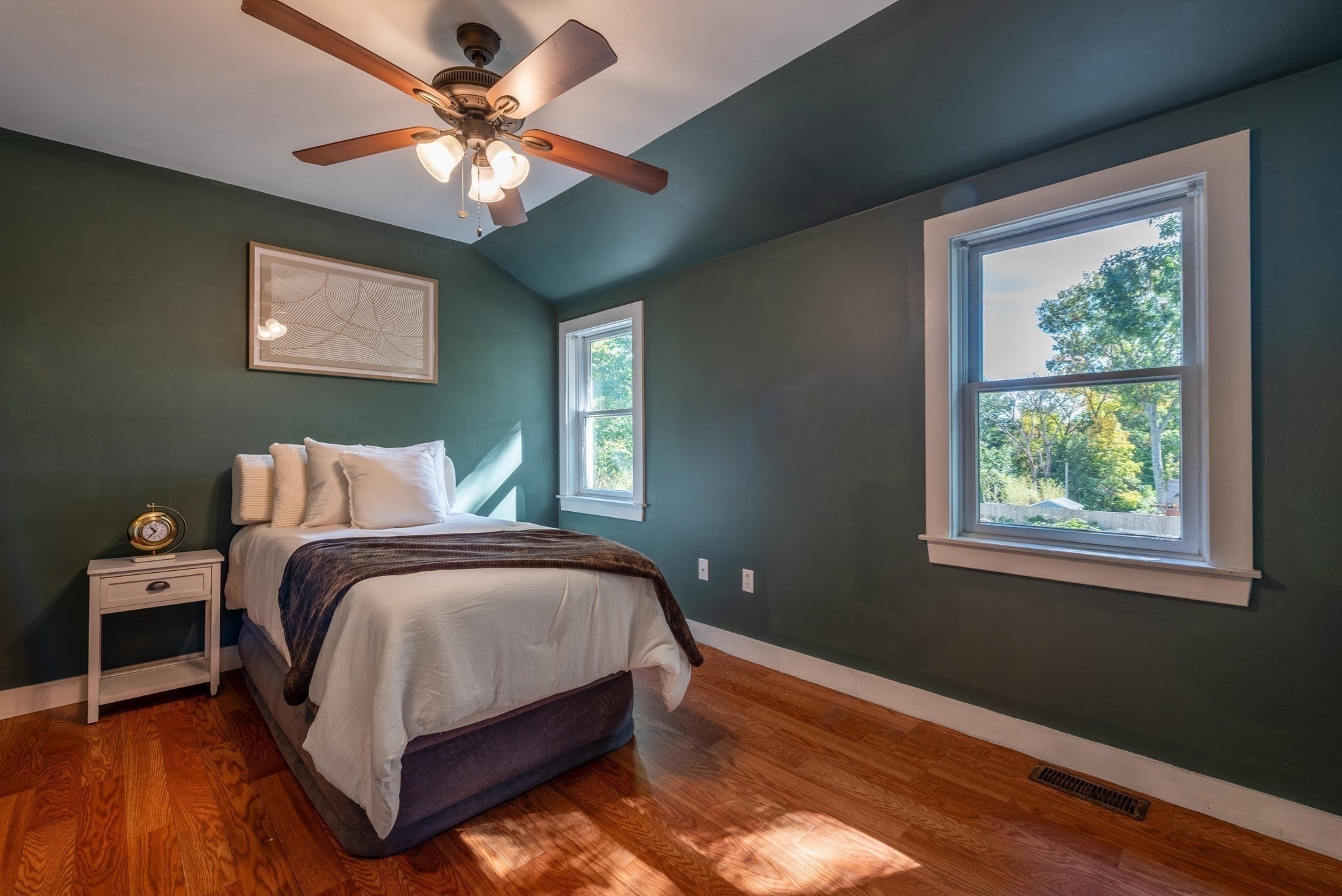 11 Youngs Rd, Gloucester, MA, 11 Youngs Rd, Gloucester, MA Photo #21