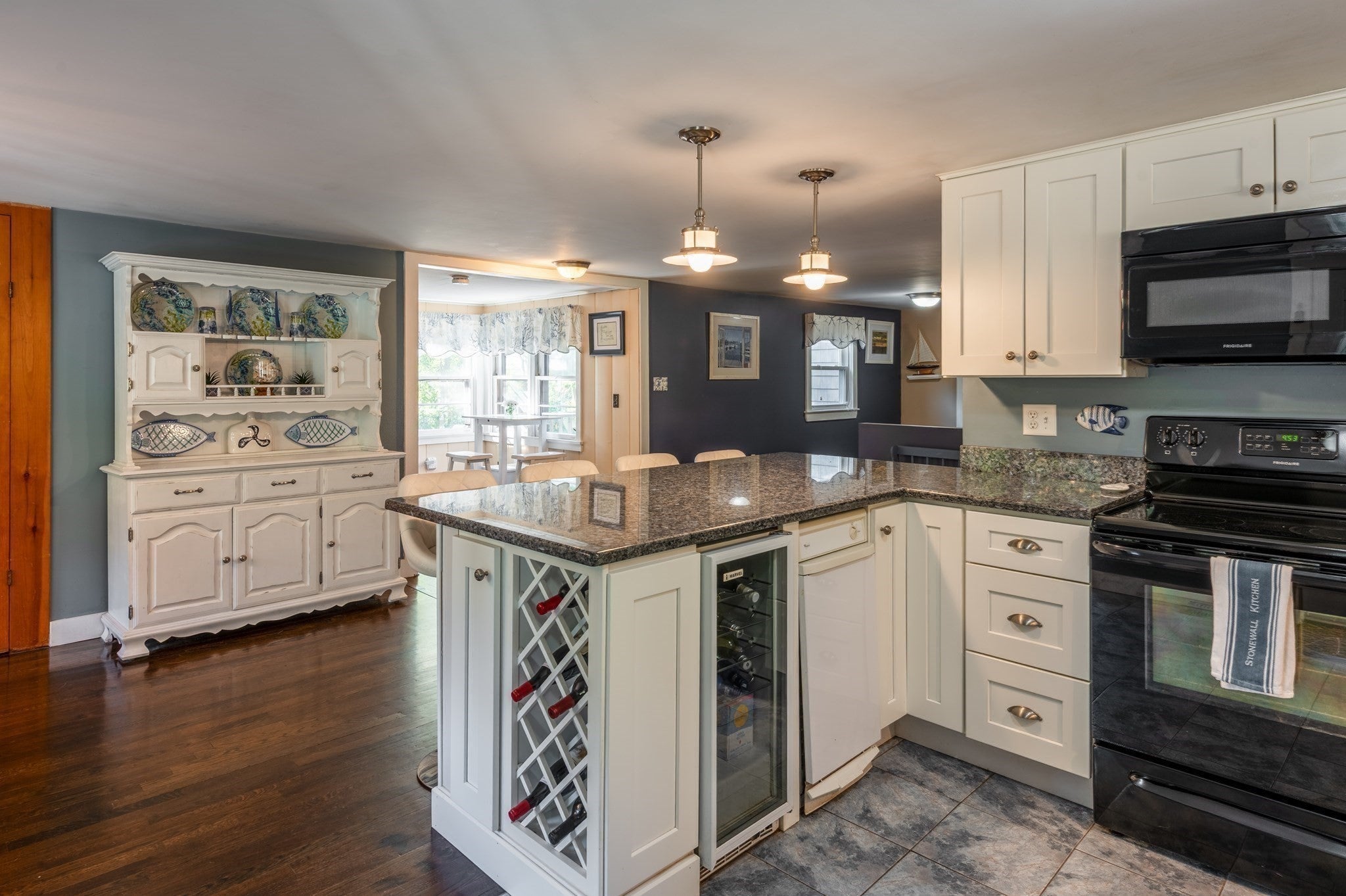 11 Youngs Rd, Gloucester, MA, 11 Youngs Rd, Gloucester, MA Photo #13