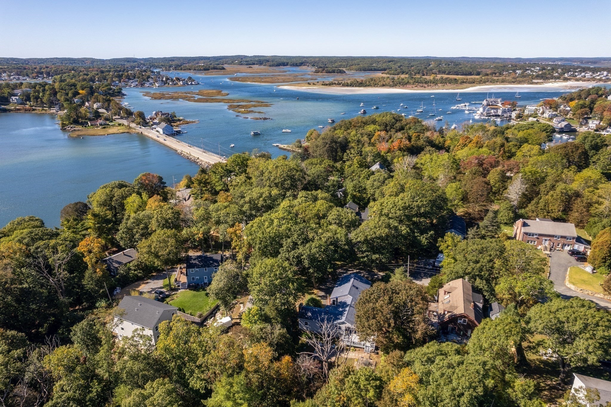11 Youngs Rd, Gloucester, MA, 11 Youngs Rd, Gloucester, MA Photo #4