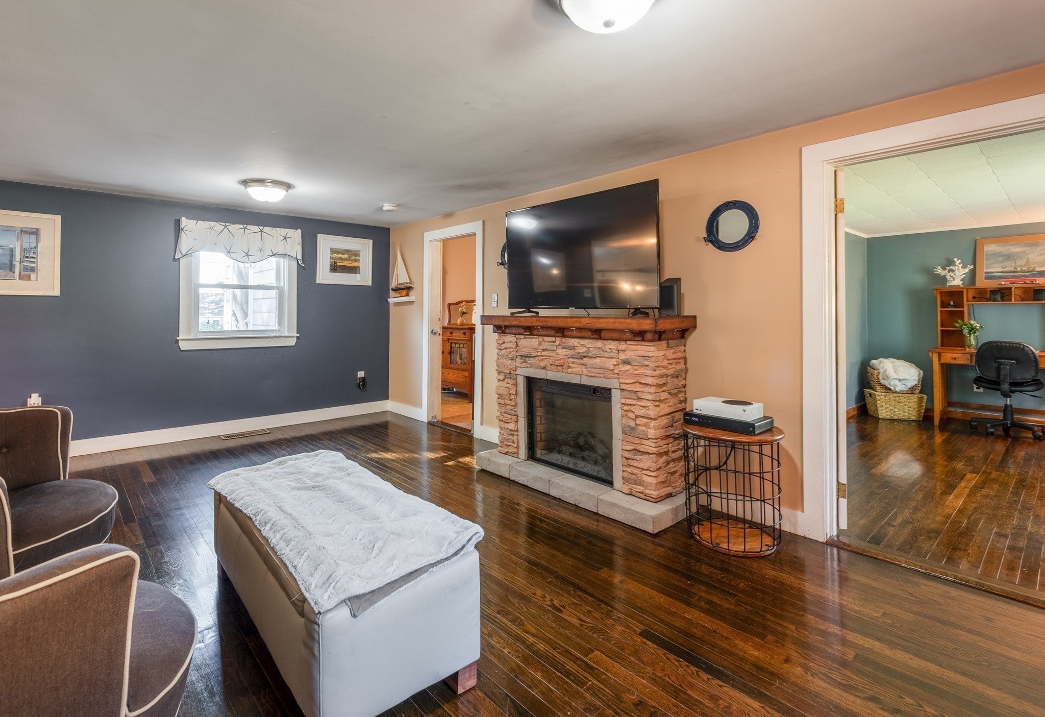 11 Youngs Rd, Gloucester, MA, 11 Youngs Rd, Gloucester, MA Photo #16