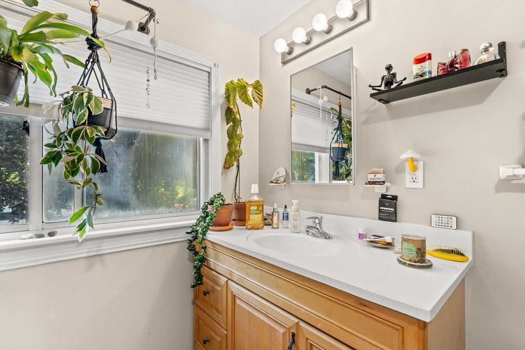 3 Stidsen Way, Worcester, MA, 3 Stidsen Way, Worcester, MA Photo #16
