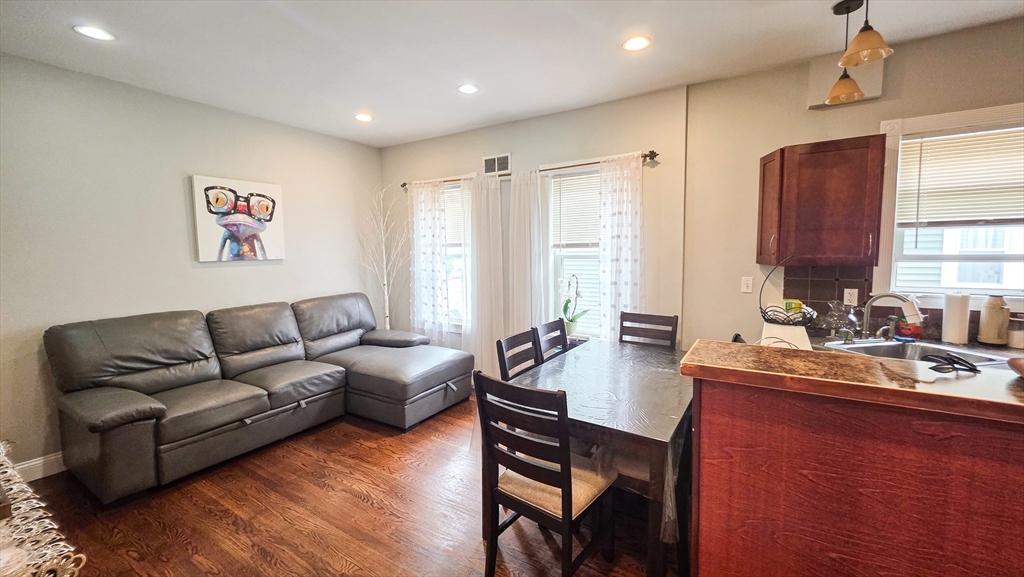 25 Taft St.