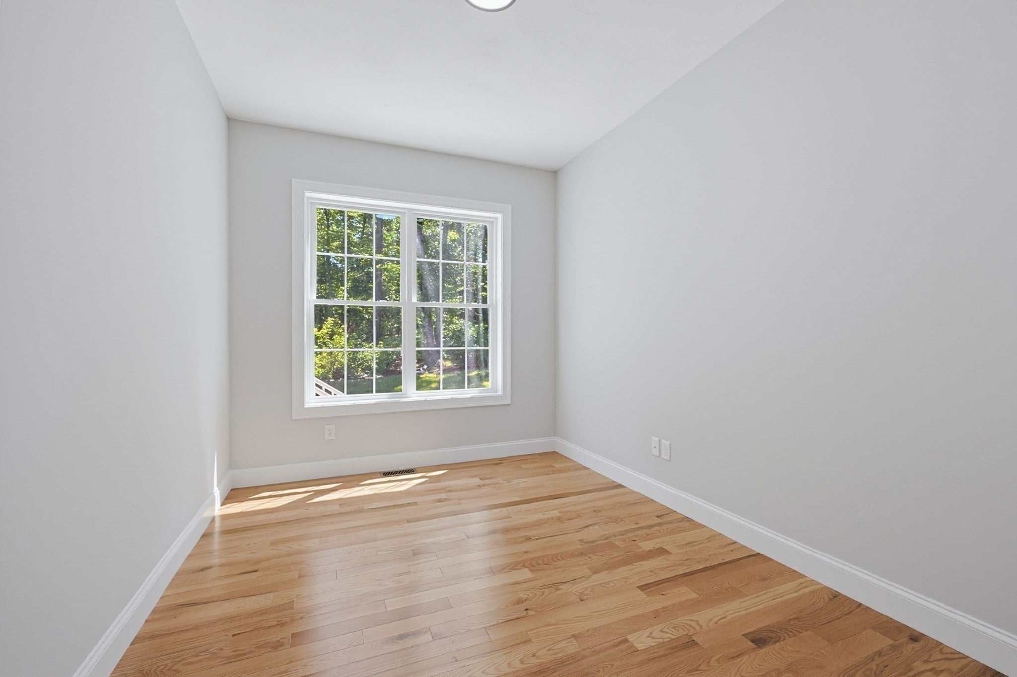 53 Fisherville Terrace, Grafton, MA, 53 Fisherville Terrace, Grafton, MA Photo #17