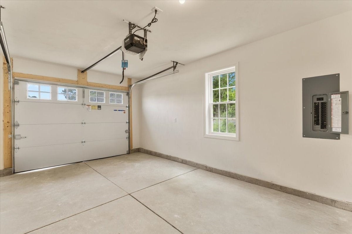 19 Hunter St #2, Taunton, MA, 19 Hunter St #2, Taunton, MA Photo #35