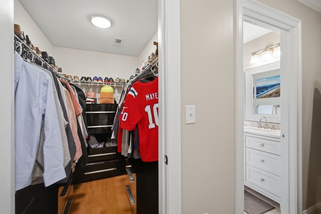 205 Bishop St, Framingham, MA Photo #17