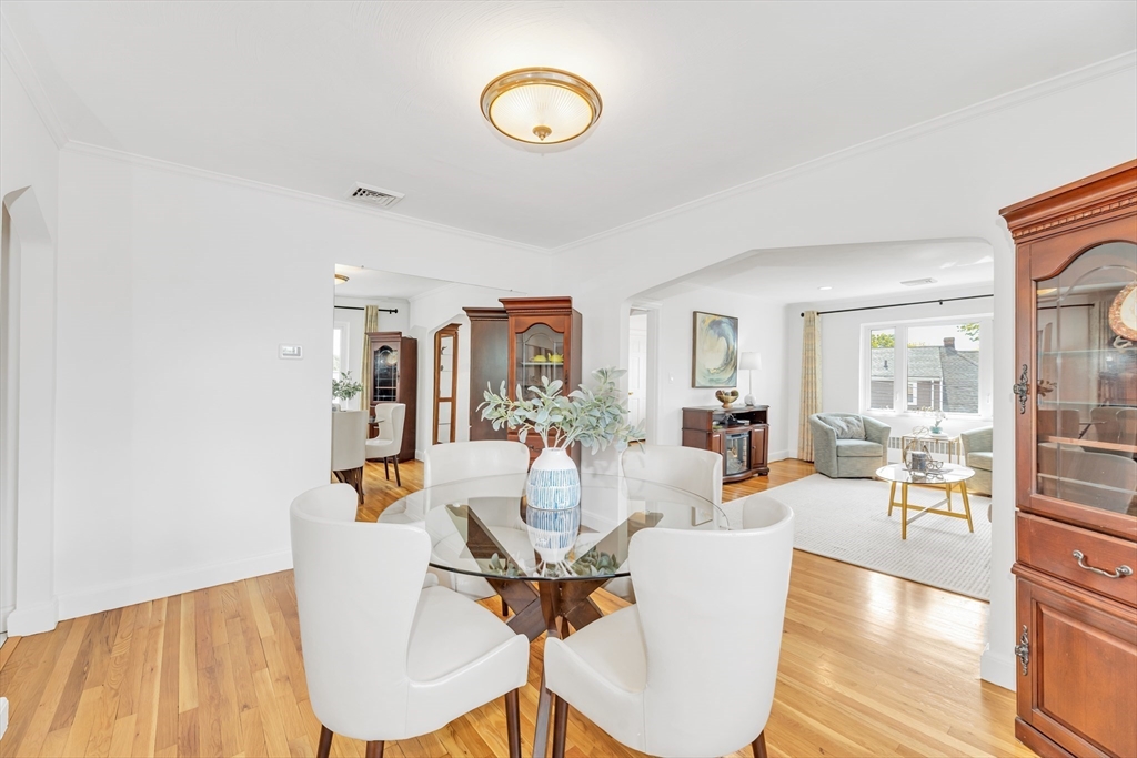 5 Spinney St, 2
