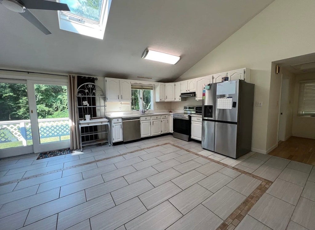 302 Old Post Road #302, Sharon, MA Photo #6