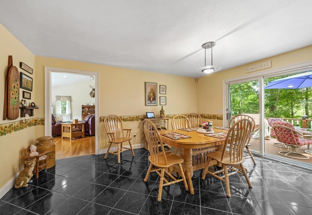 37 Malbone St, Lakeville, MA Photo #16