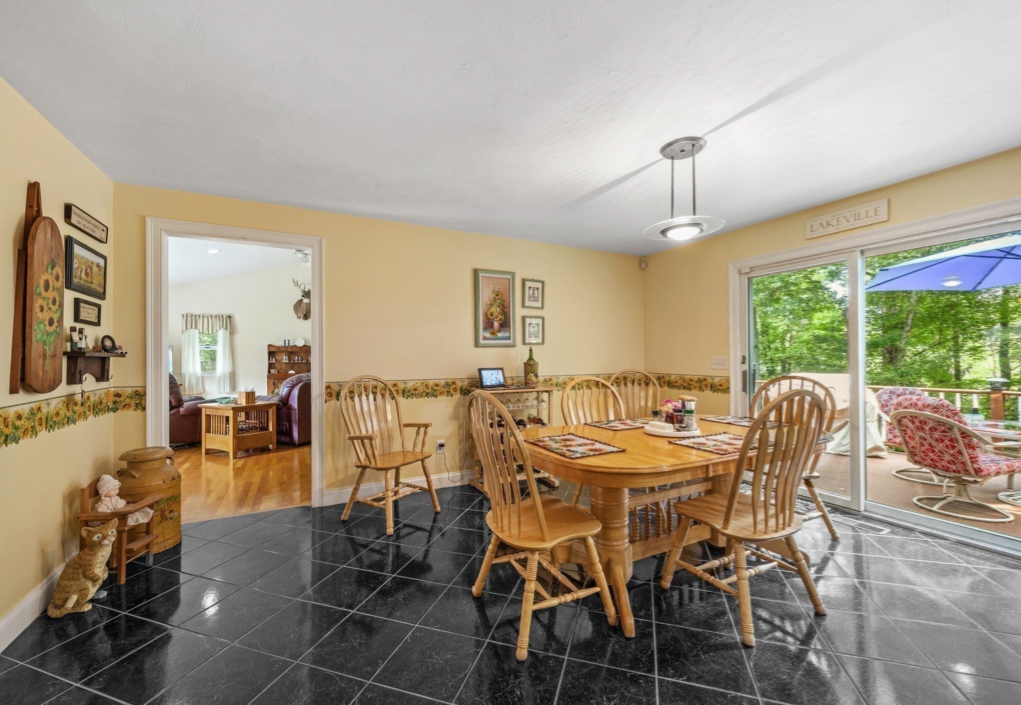 37 Malbone St, Lakeville, MA Photo #13
