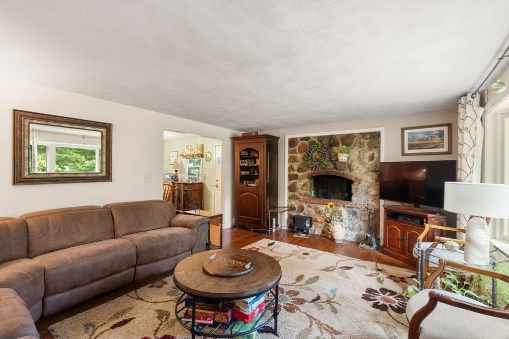133 Highland Street, Easton, MA Photo #6