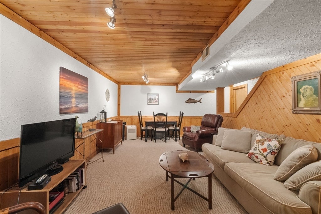 133 Highland Street, Easton, MA Photo #23