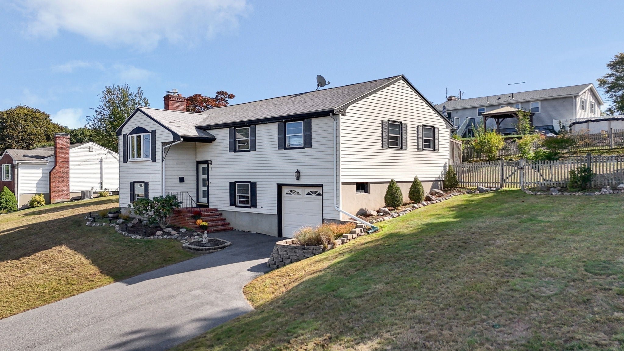 1 George Avenue