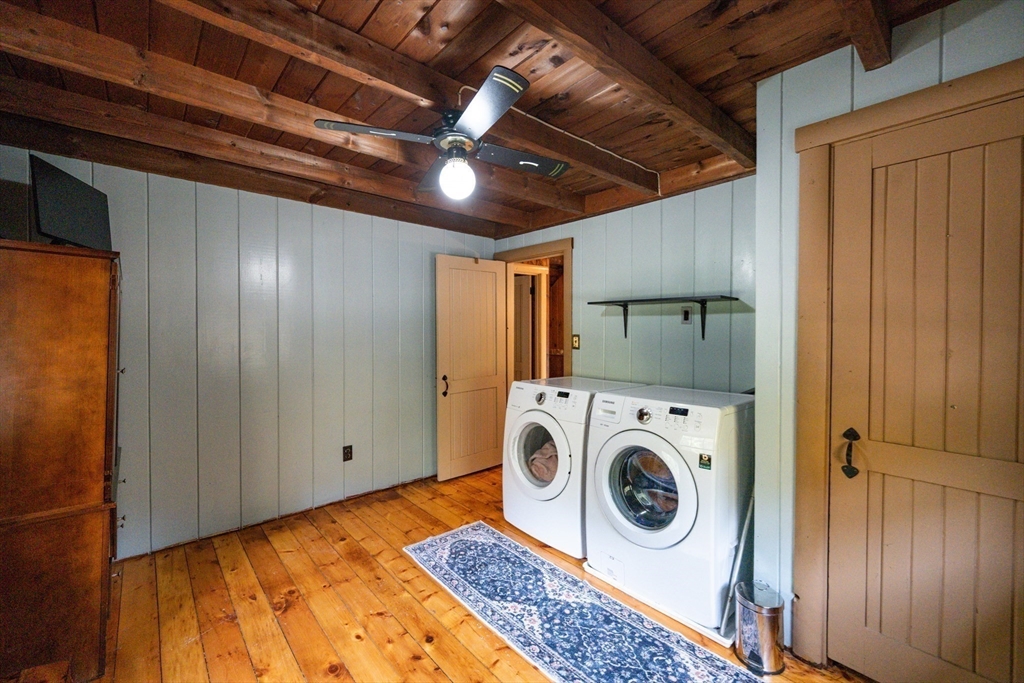 Freetown, Massachusetts 02702, United States, 3 Bedrooms Bedrooms, ,2 BathroomsBathrooms,Residential,Active,219686