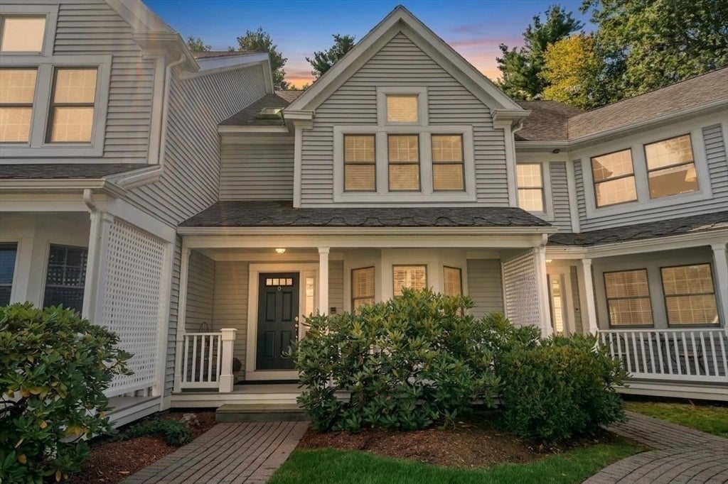 Photo of 9 Highcroft Way, Hopkinton, MA