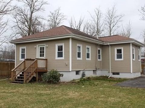 121 Spring St Bridgewater MA 02324