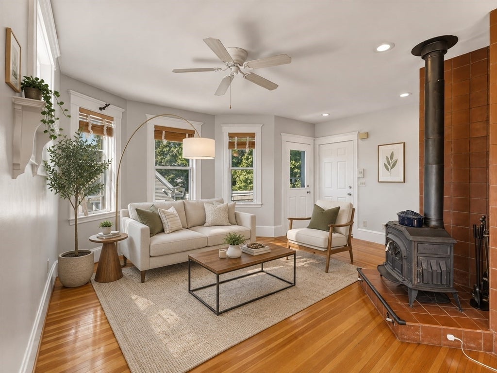 45-47 Chestnut St #3, Cambridge, MA, 45-47 Chestnut St #3, Cambridge, MA Photo #1