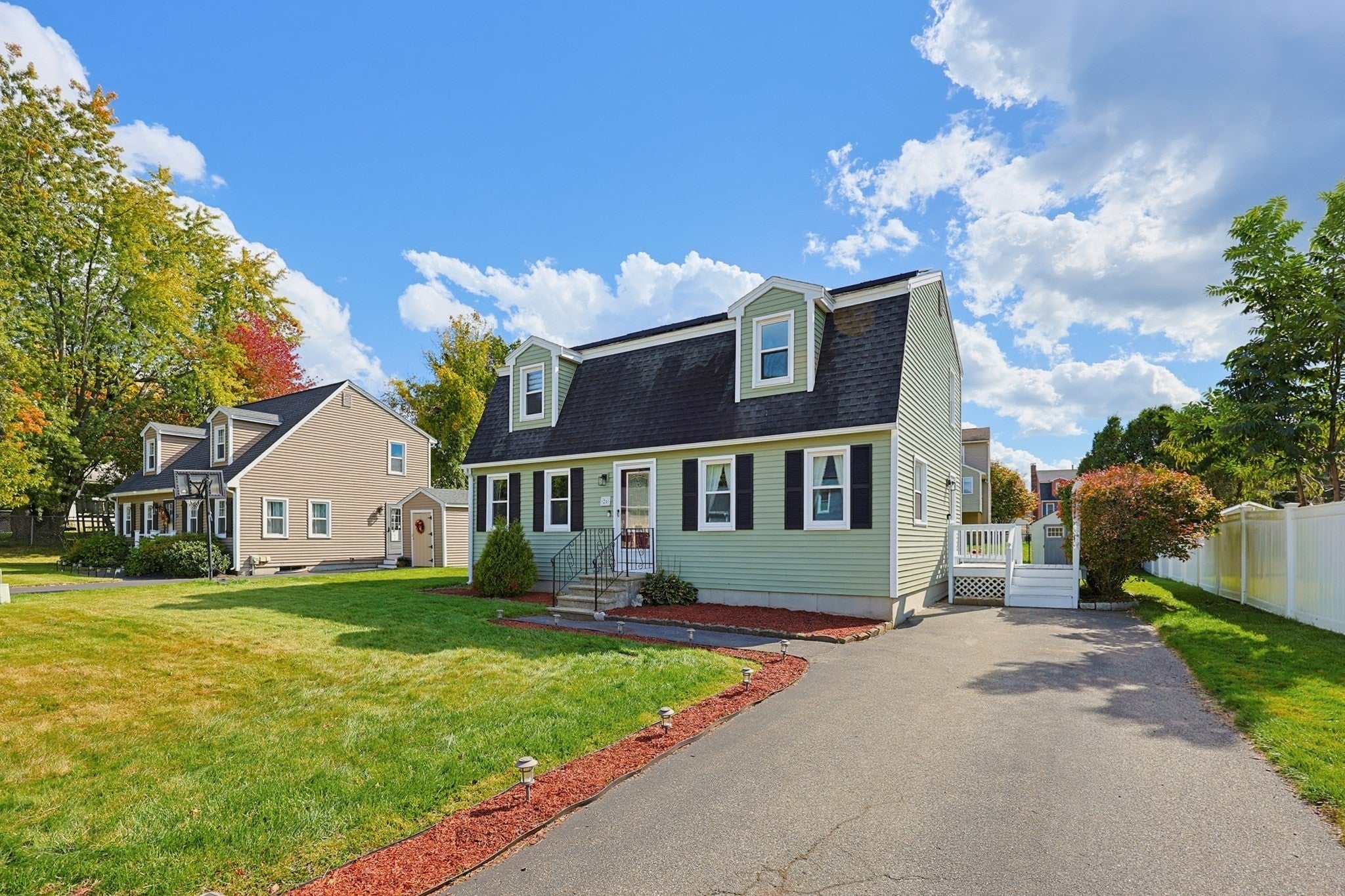 26 Crestwood Cir, Lawrence, MA, 26 Crestwood Cir, Lawrence, MA Photo #1