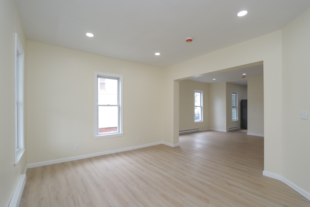 109-111 Brown Ave, Holyoke, MA, 109-111 Brown Ave, Holyoke, MA Photo #11