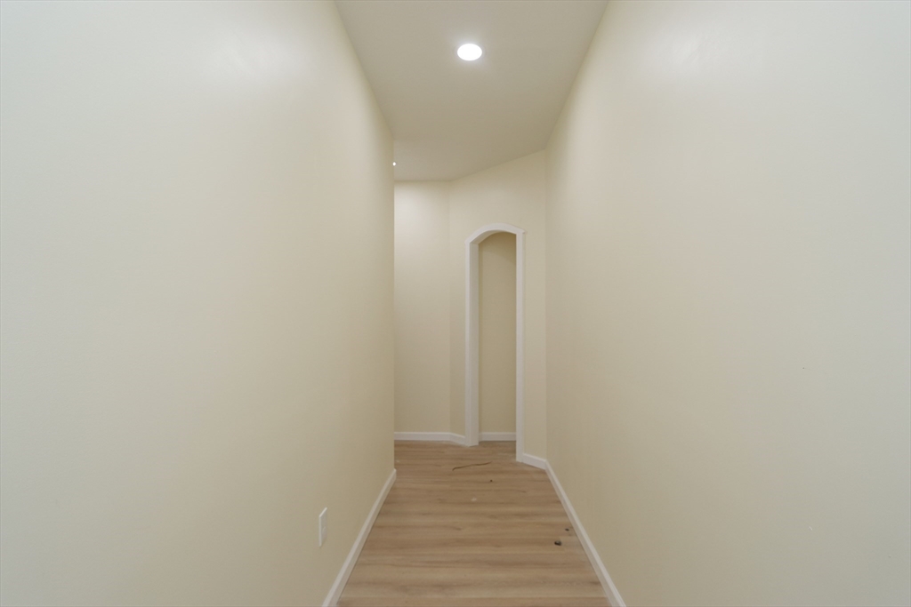 109-111 Brown Ave, Holyoke, MA, 109-111 Brown Ave, Holyoke, MA Photo #24