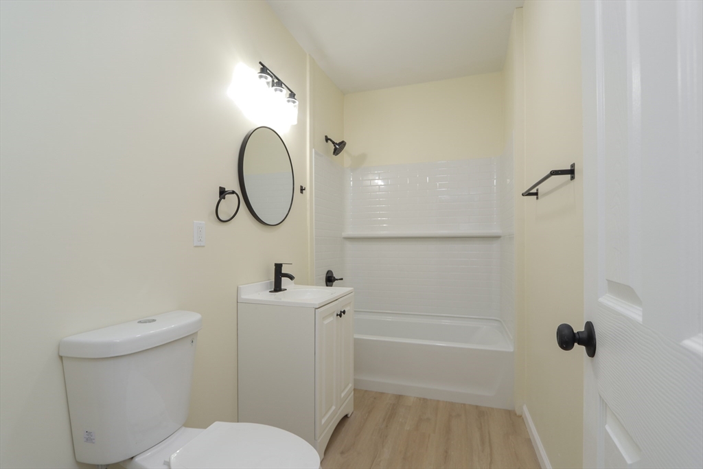 109-111 Brown Ave, Holyoke, MA, 109-111 Brown Ave, Holyoke, MA Photo #20