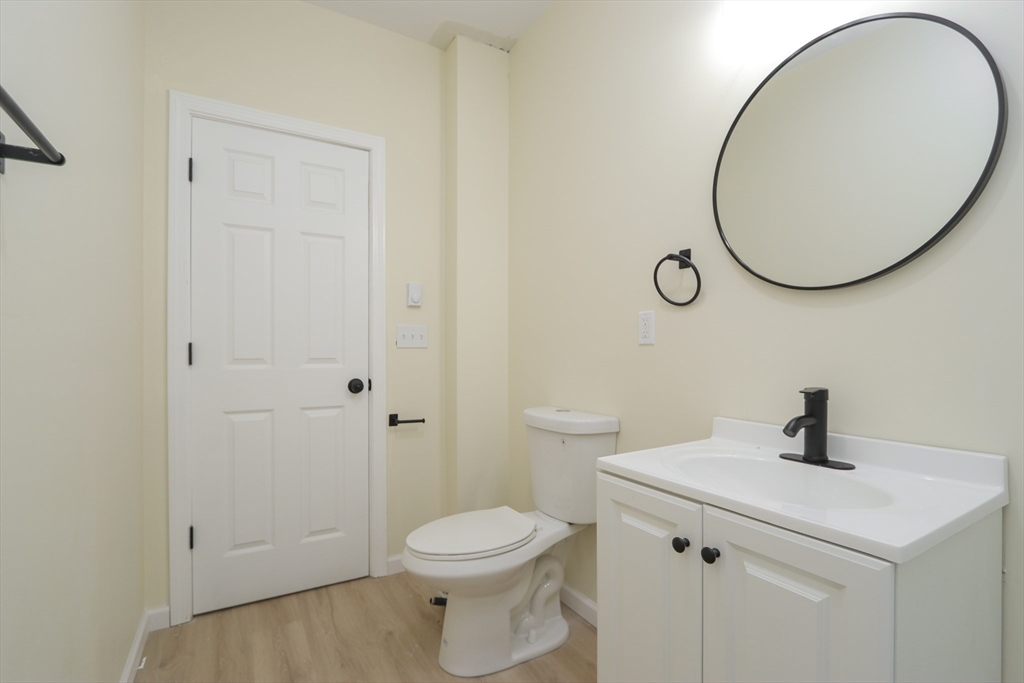 109-111 Brown Ave, Holyoke, MA, 109-111 Brown Ave, Holyoke, MA Photo #23