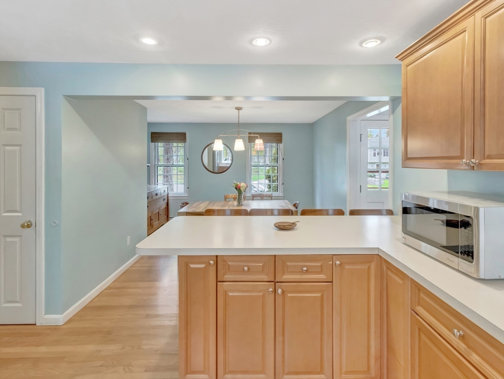 5 Juniper Dr, Mansfield, MA Photo #10