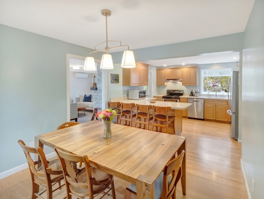 5 Juniper Dr, Mansfield, MA Photo #13