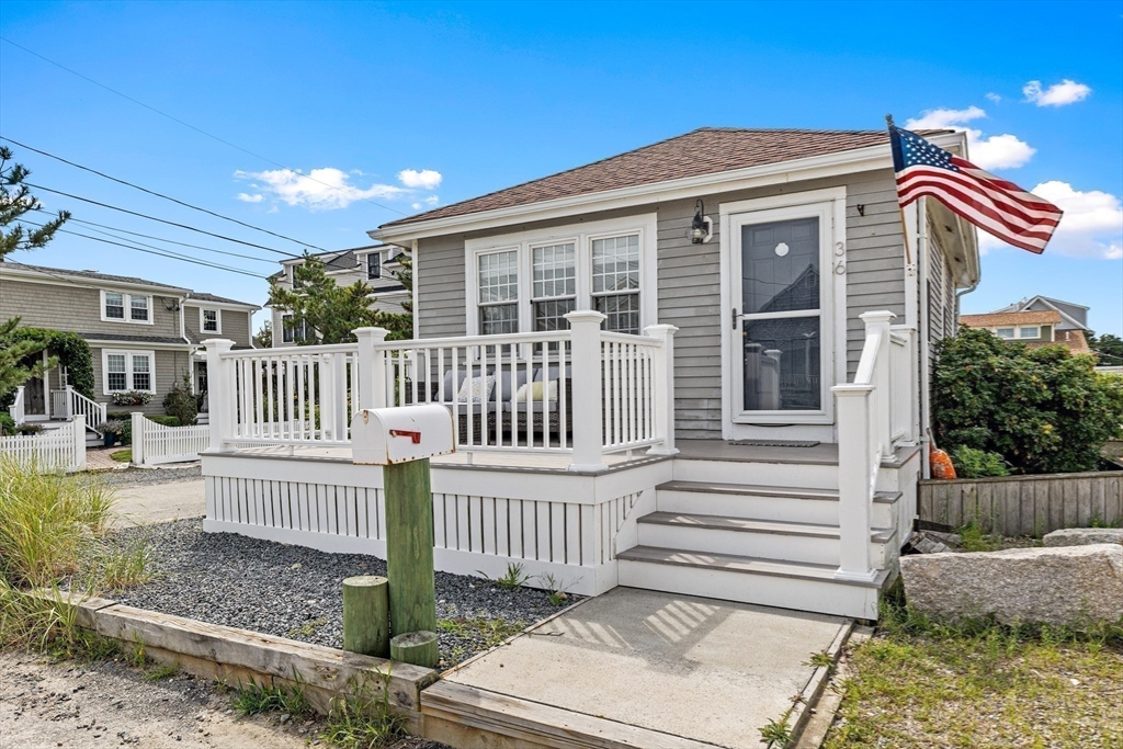 36 Ocean Rd N