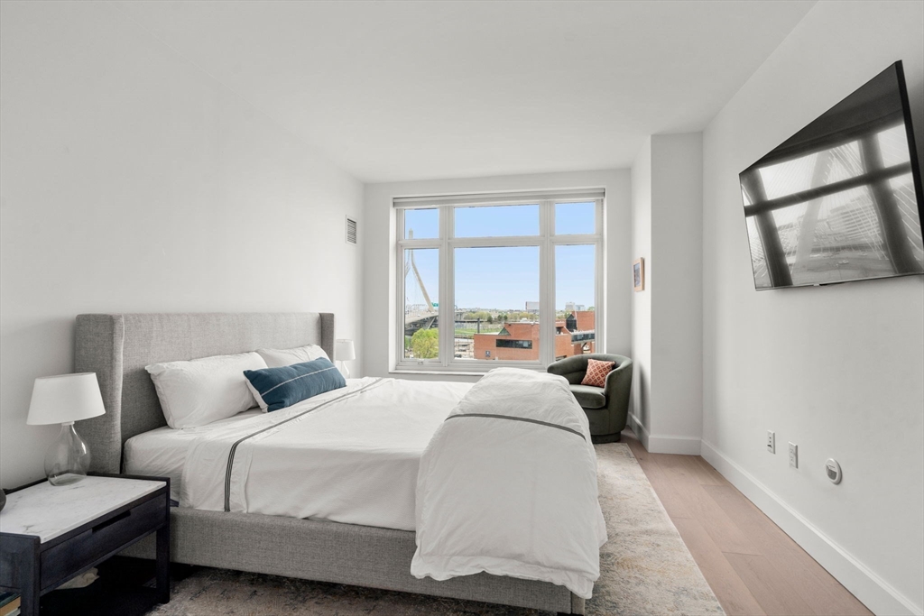 100 Lovejoy Wharf #7J, Boston, MA Photo #8