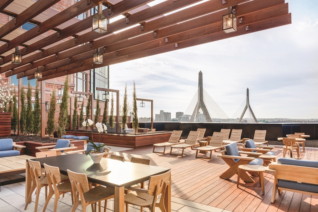 100 Lovejoy Wharf #7J, Boston, MA Photo #24