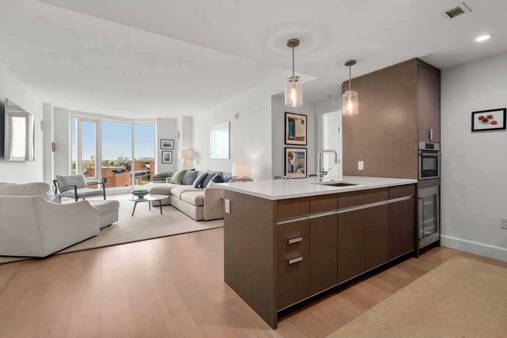 100 Lovejoy Wharf 7J