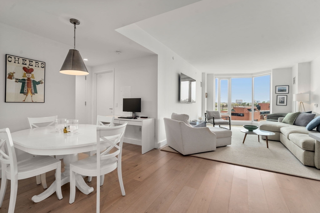 100 Lovejoy Wharf 7J