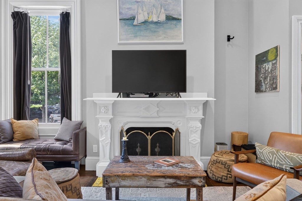 14 Hereford ST #1, Boston, MA Photo #7