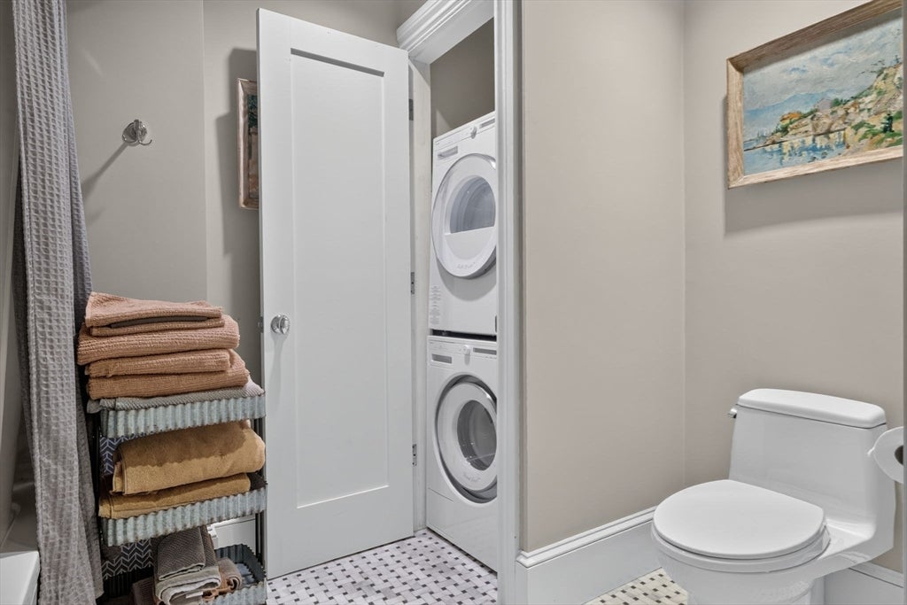 14 Hereford ST #1, Boston, MA Photo #15