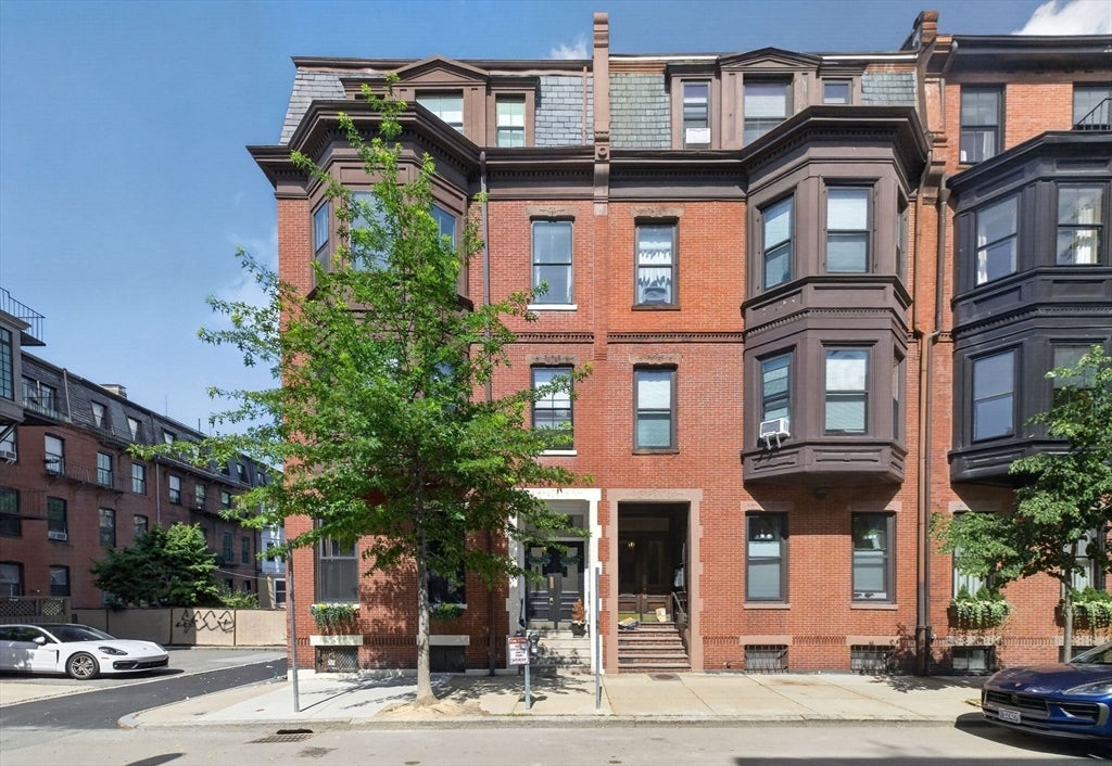 14 Hereford ST #1, Boston, MA Photo #22