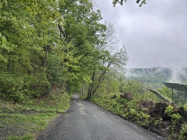 15 Orcutt Hill Rd